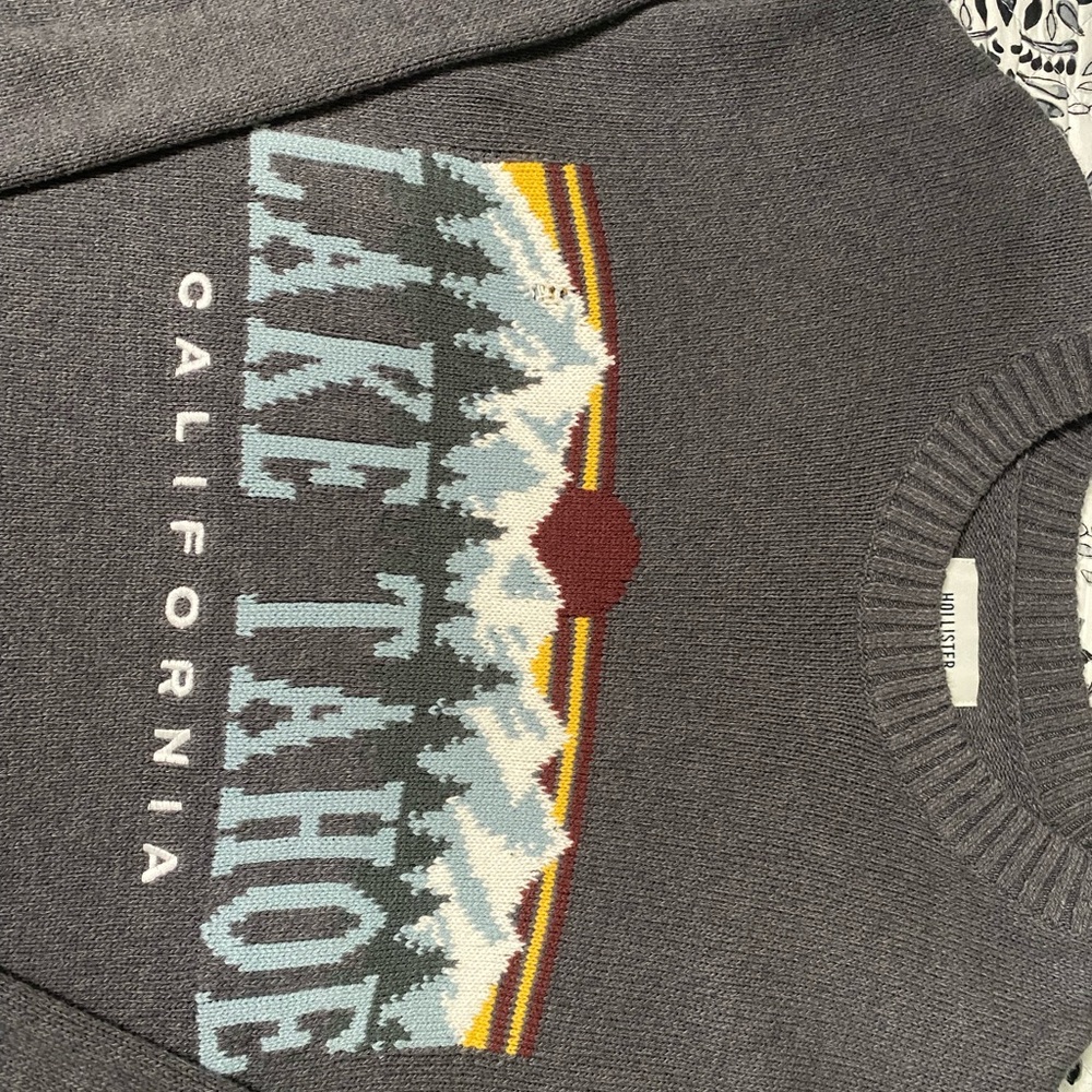 Hollister Charcoal Crewneck with Lake Tahoe Design